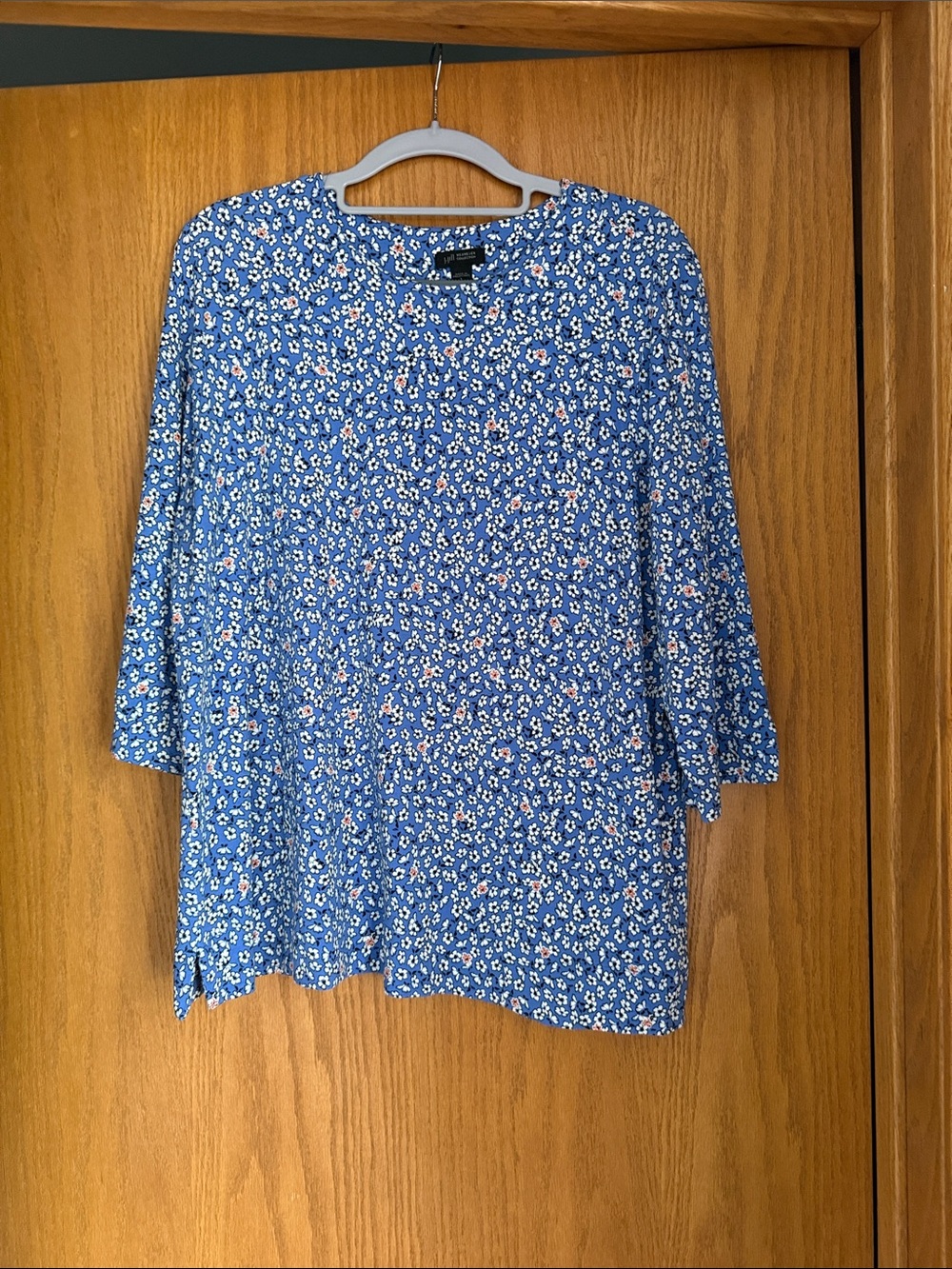 J. Jill Blue Floral Scoop Neck Blouse